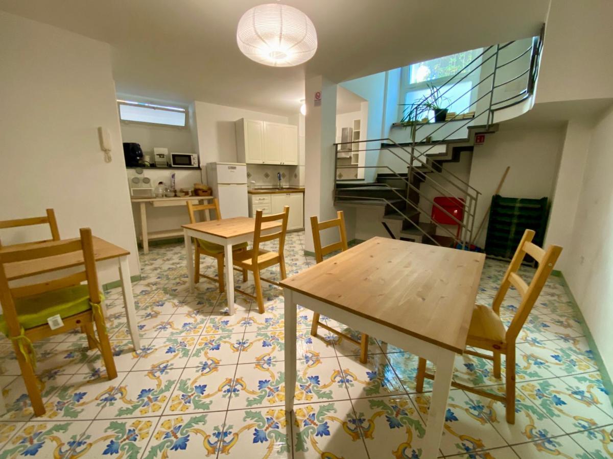 Borgo Belvedere Bed & Breakfast Napoli Dış mekan fotoğraf