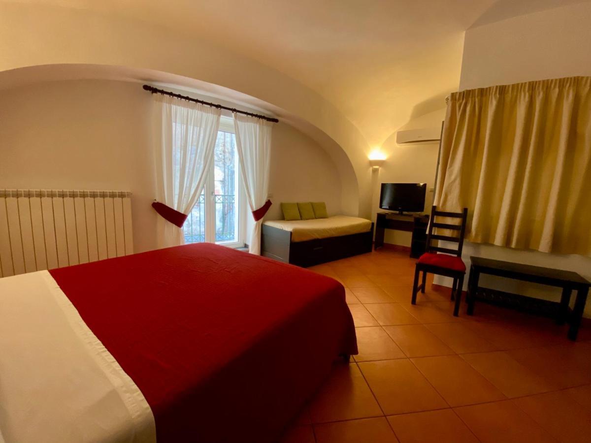 Borgo Belvedere Bed & Breakfast Napoli Dış mekan fotoğraf