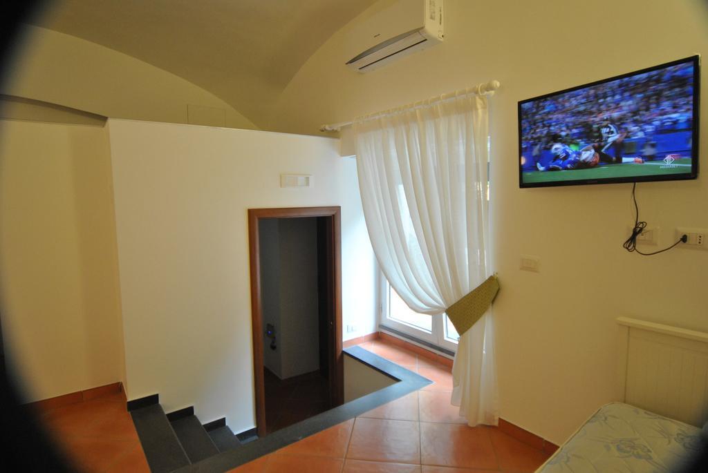 Borgo Belvedere Bed & Breakfast Napoli Oda fotoğraf