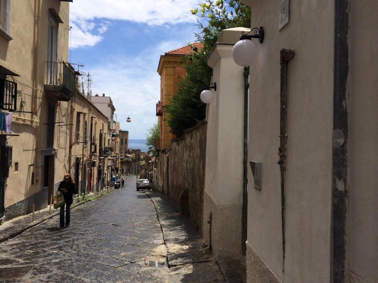 Borgo Belvedere Bed & Breakfast Napoli Dış mekan fotoğraf